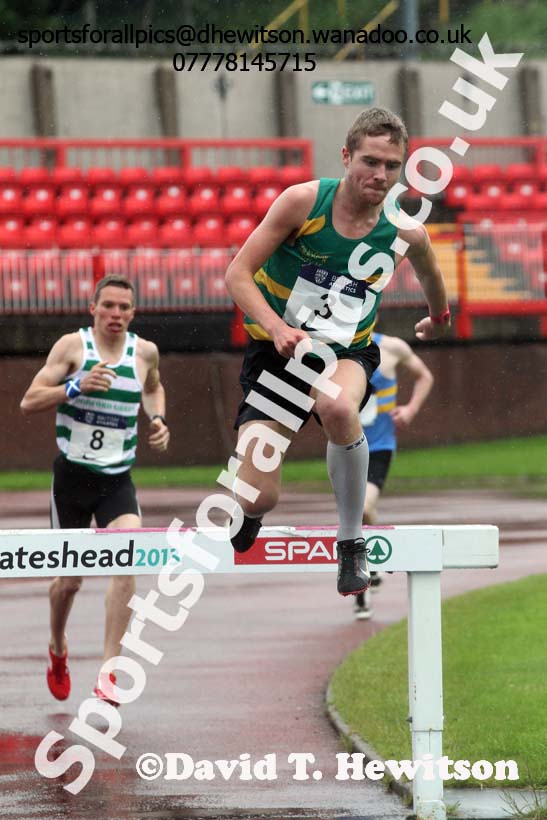Lochlan Oates (Glasgow City) 3000 metres steeplechase winner, British National League, Division 1, Gateshead. Photo: David T. Hewitson/Sports for All Pics